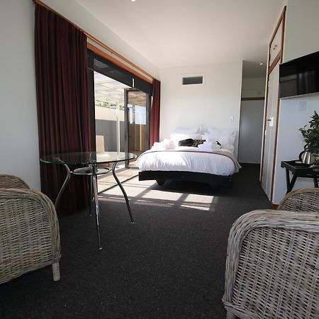 Te Puru Beach Lodge Eksteriør bilde