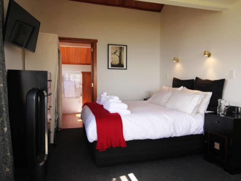 Te Puru Beach Lodge Eksteriør bilde